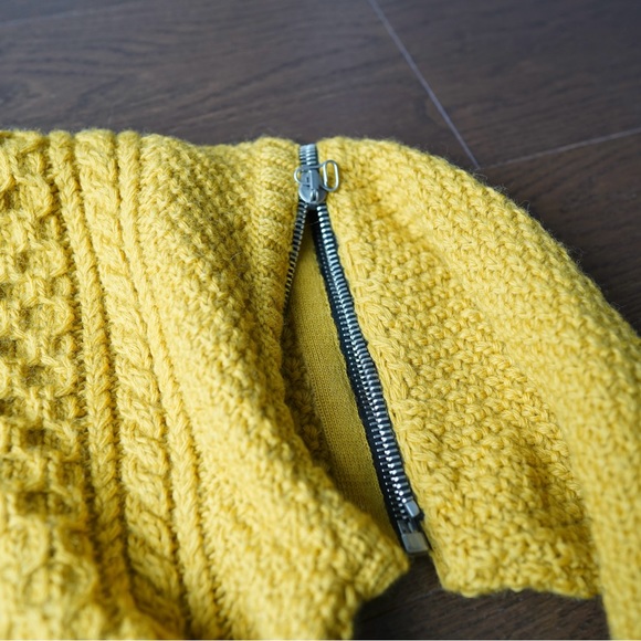 Gucci V-neck sweater - Picture 6 of 9